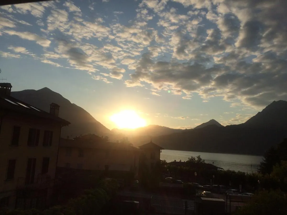 Enjoy Varenna Casa Vacanze דירה